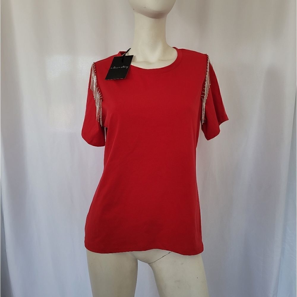 A love story red Top - Picture 3 of 14